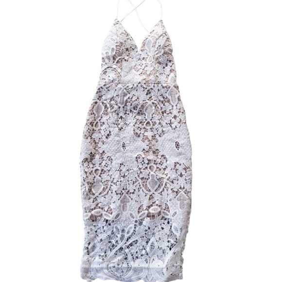 NWT Showpo Line Of Sight Midi Dress in White Size XS - Picture 4 of 9